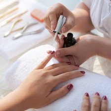 MANICURE
